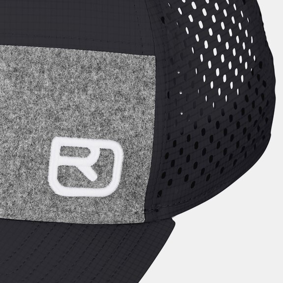 Black caps logo outlet